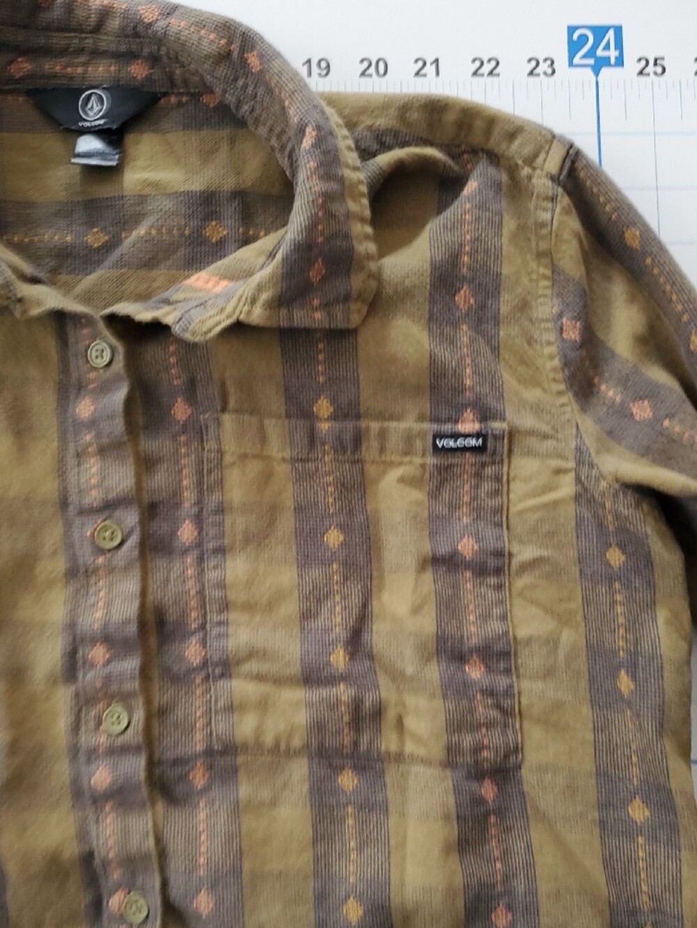 Volcom Olive and Brown Plaid Cropped Button-Down Shirt - Picture 6 of 6